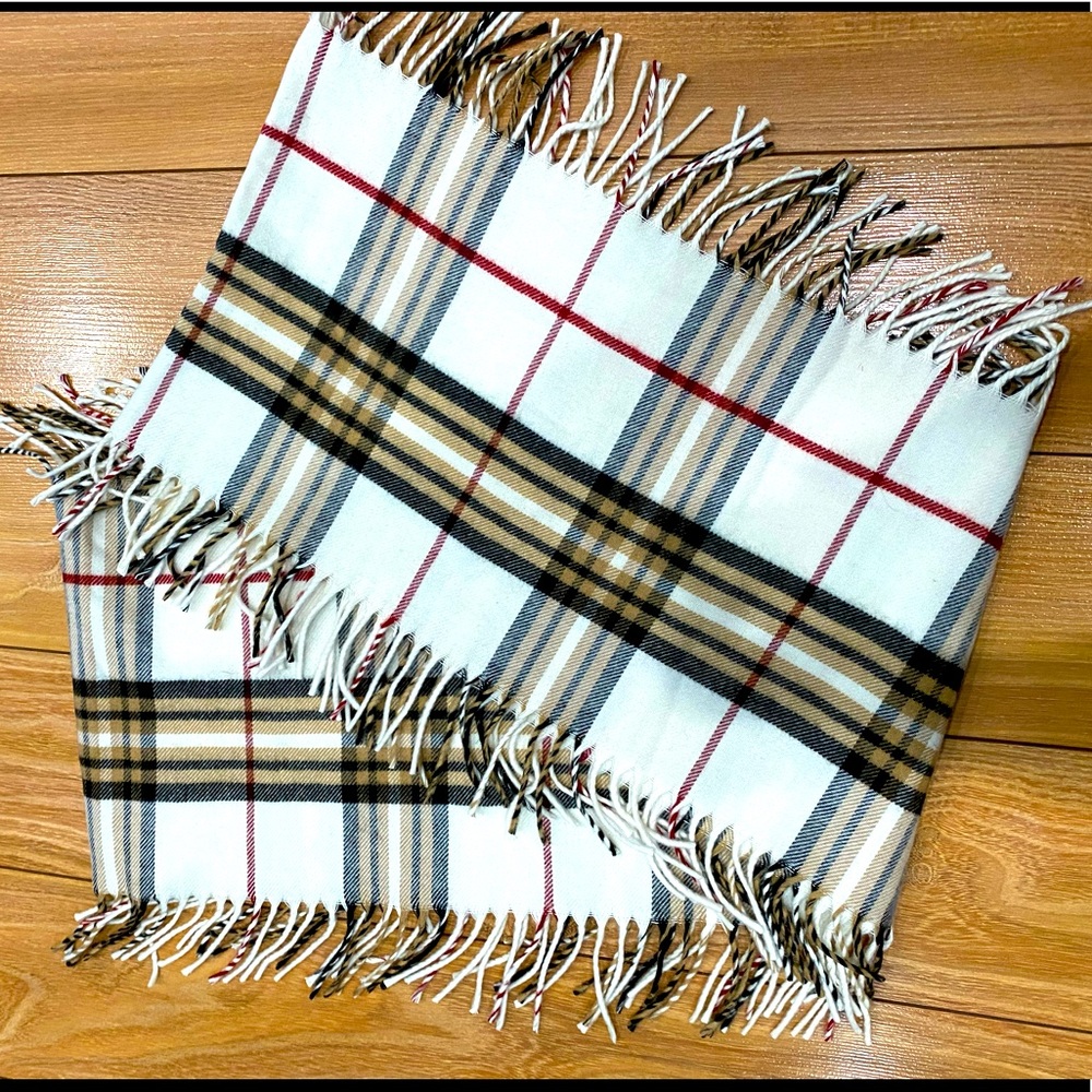 Lord & Taylor infinity scarf